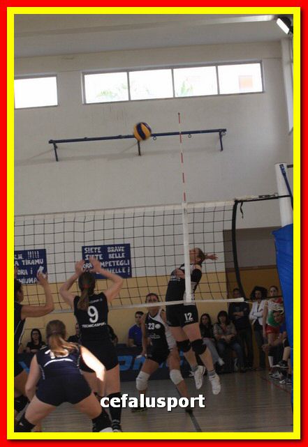 150523 volley 295_tn.jpg